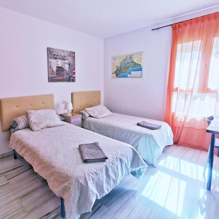 Neptuno Apartment: Sun, Beach And Relax In Huelin Малага Екстериор снимка