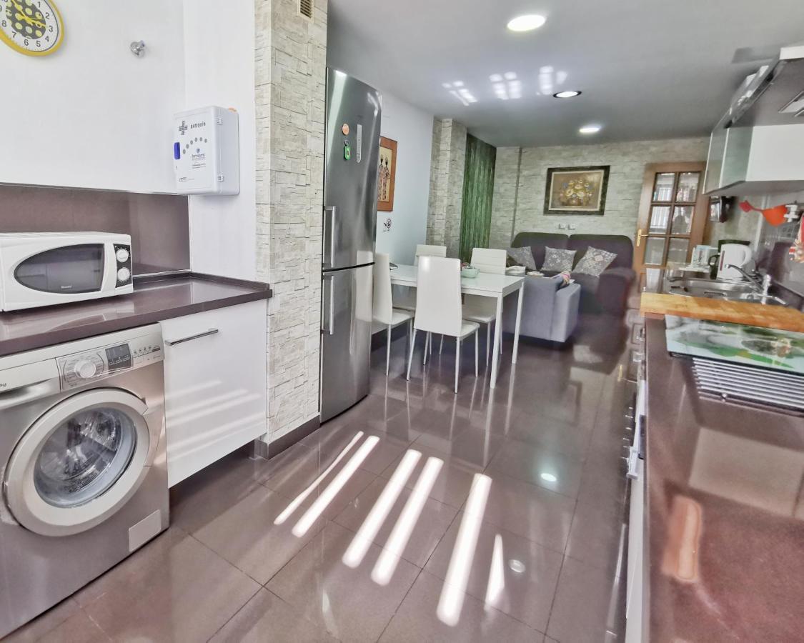 Neptuno Apartment: Sun, Beach And Relax In Huelin Малага Екстериор снимка